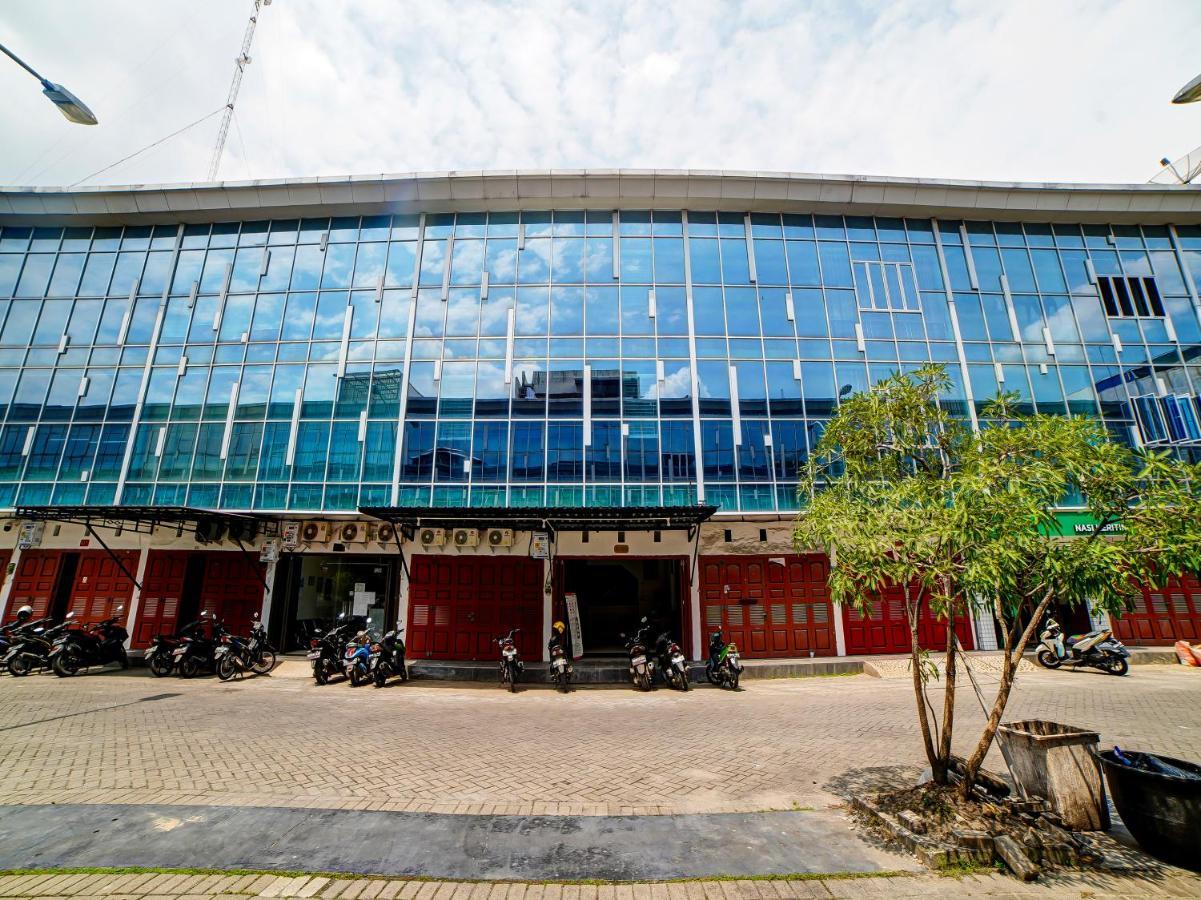 Oyo 91211 Mega Comfort Guest House Medan Ngoại thất bức ảnh